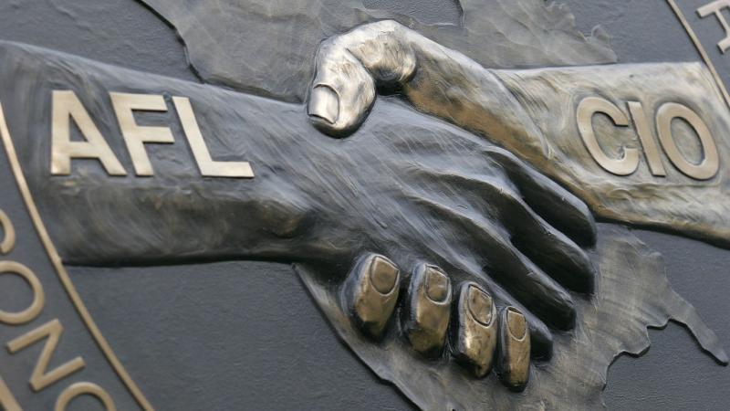 AFL-CIO sign on DC building, July 2005