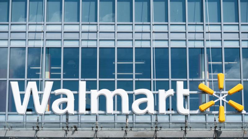 A Walmrt supercenter