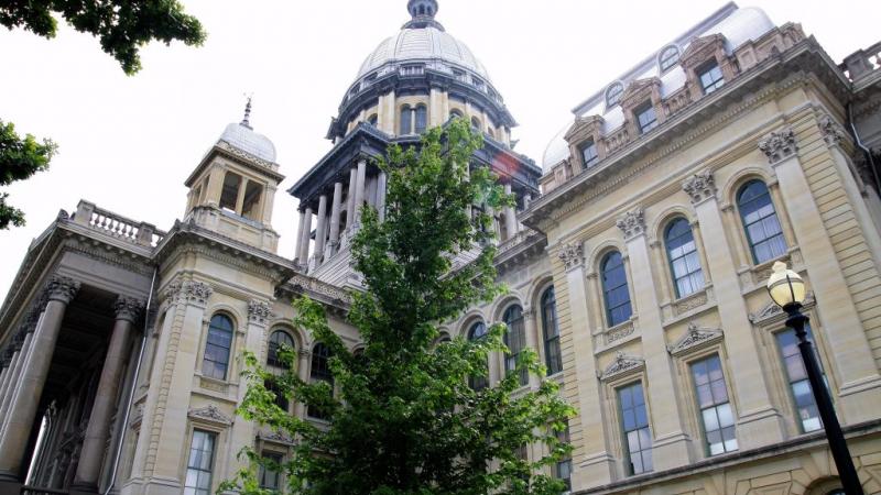 The Illinois state capitol building