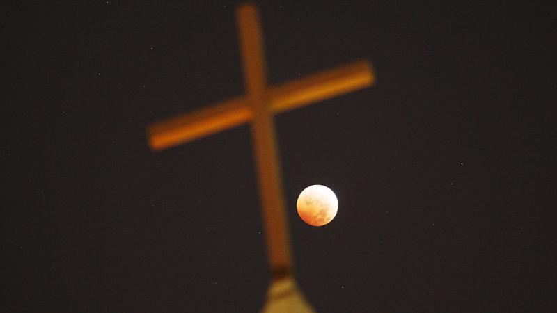 Religious cross in October 2014