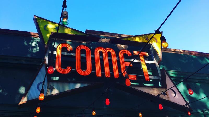 Comet Pizza 