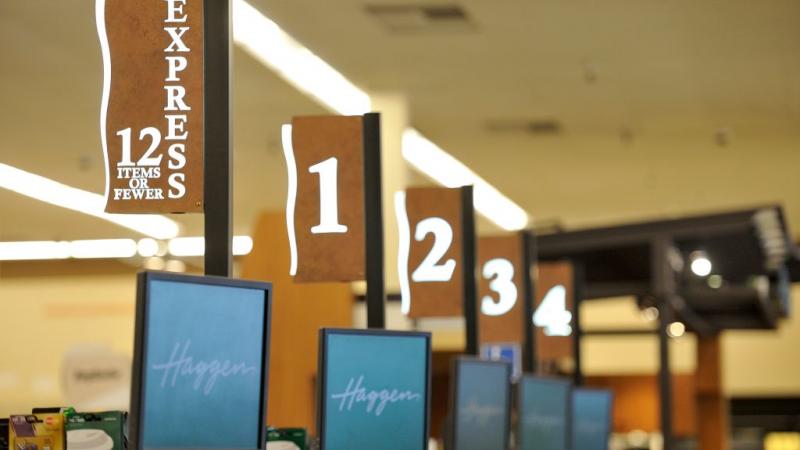 American supermarket checkouts