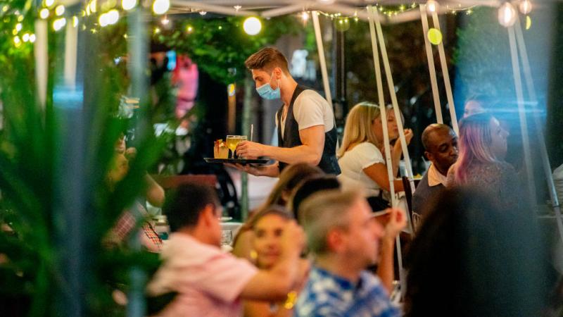 Outdoor dining in New York City