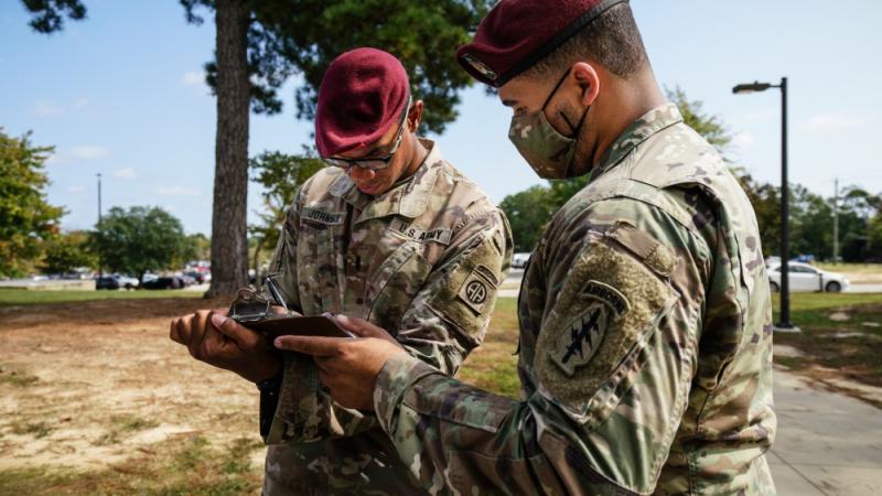 Soldiers register to vote at Fort Bragg, N.C.