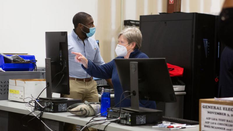 Ballot processing in Fulton County, Georgia, Nov. 4