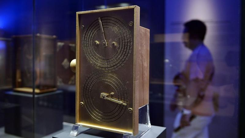 A reconstruction of the Antikythera Mechanism