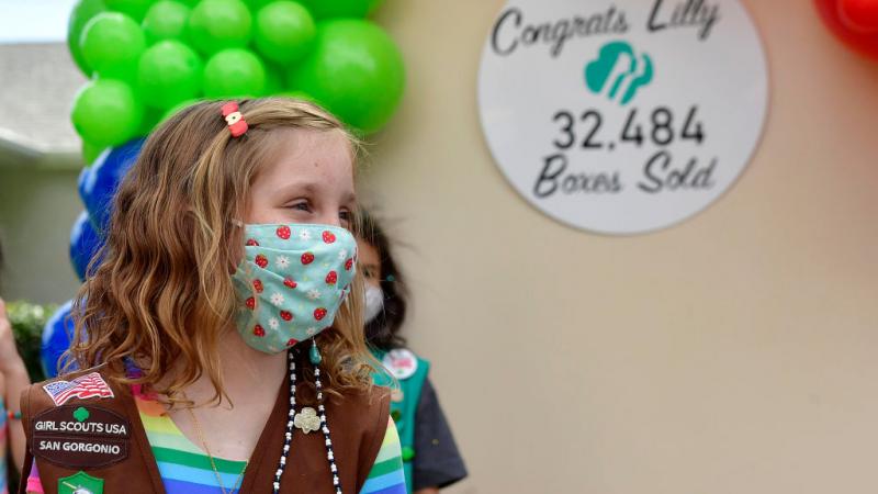 Girl Scout, Lilly Bumpus, broke national record for selling cookies 