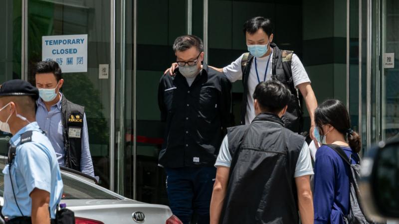 Police arrest from raid of Apple Daily in Hong Kong