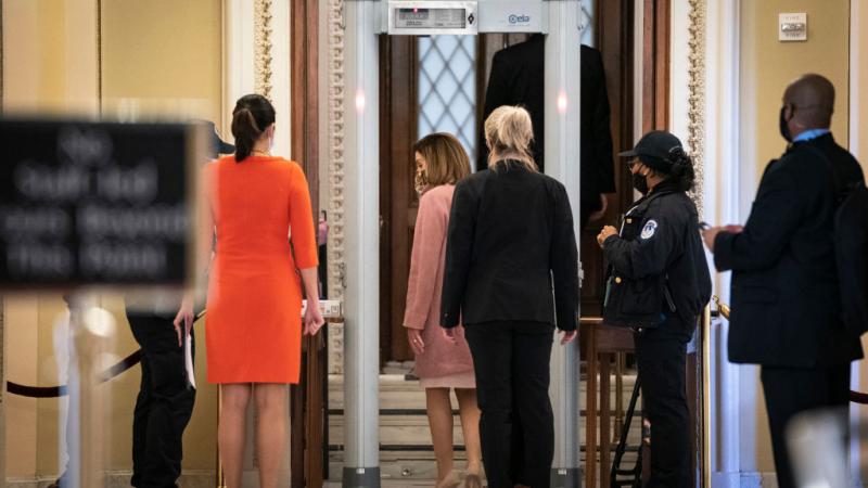Metal detector U.S. Capitol.
