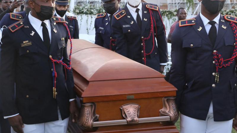 Soldiers of the Armed Forces of Haiti guard carry the casket of slain President Jovenel Moïse before his funeral on July 23
