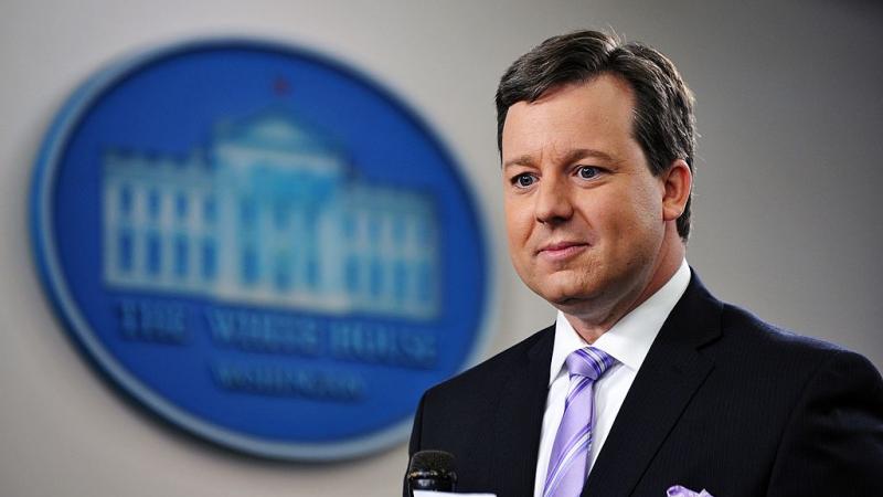 Fox News White House correspondent Ed Henry prepares to do a stand-up December 8, 2011 in the Brady Briefing Room of the White House in Washington, DC
