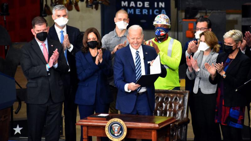 President of the United States Joe Biden signs an Executive Order on Project Labor Agreements, Feb. 4