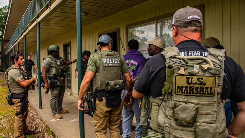 U.S. Marshals make an arrest