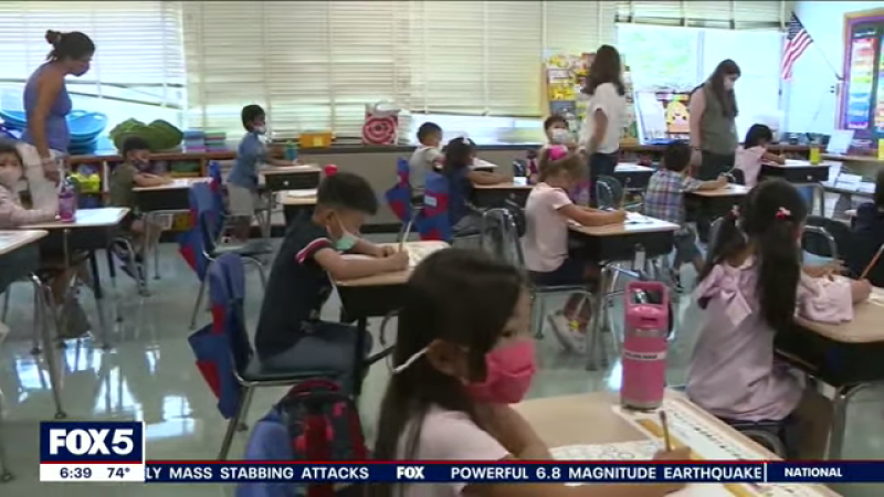 New Jersey schoolchildren wearing masks