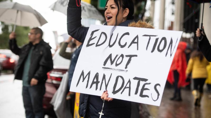 Protesting school lockdowns