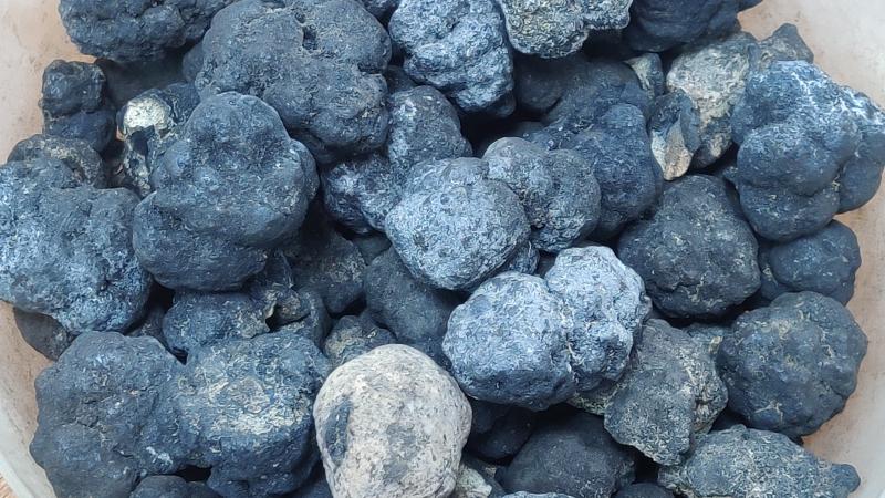 Deep sea mining nodules