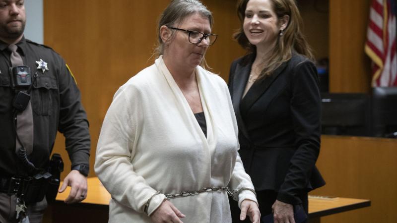 Jennifer Crumbley, Feb. 5, 2024, Pontiac, Mich.