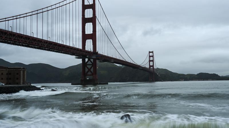 Golden Gate bridge, San Francisco, Calif.