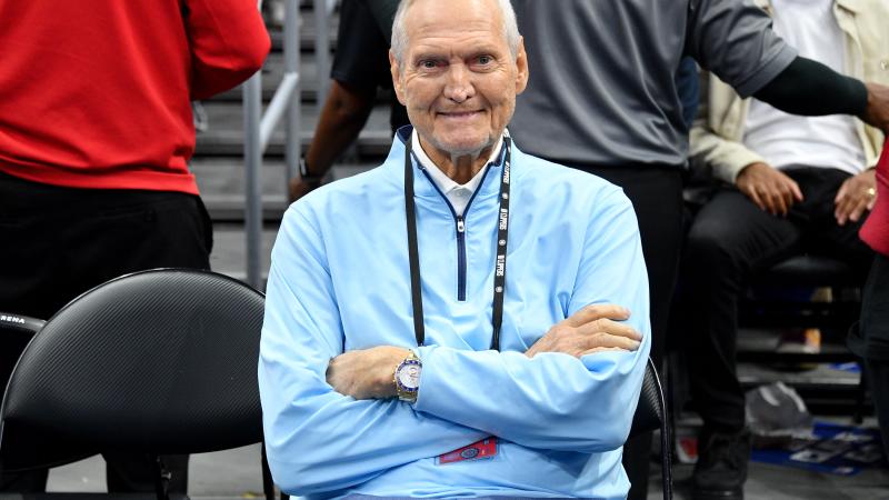 Jerry West at Clippers Game