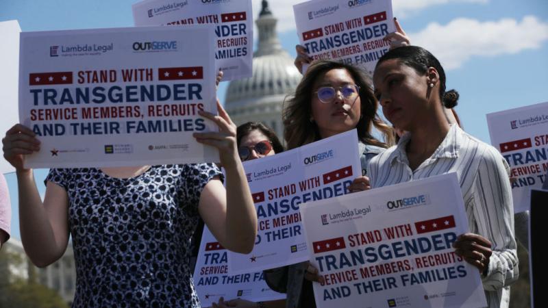 Transgender activists oppose military service ban