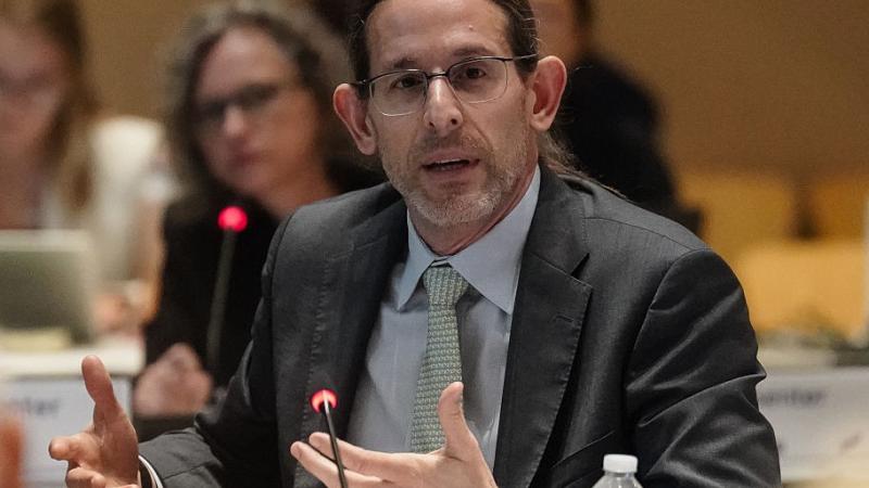 CDC advisor and MIT professor Retsef Levi