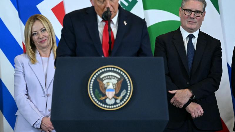Italy's Meloni and the U.K.'s Starmer flanking Donald Trump