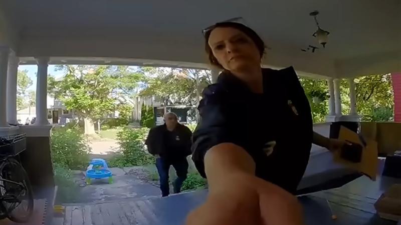 DHS agents visit David Streever to deliver "warning notice" about email to ICE chief
