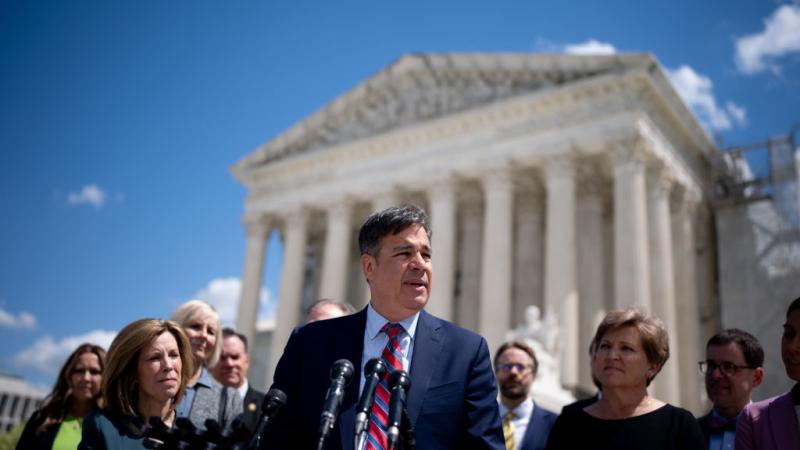 Idaho attorney general Raul Labrador