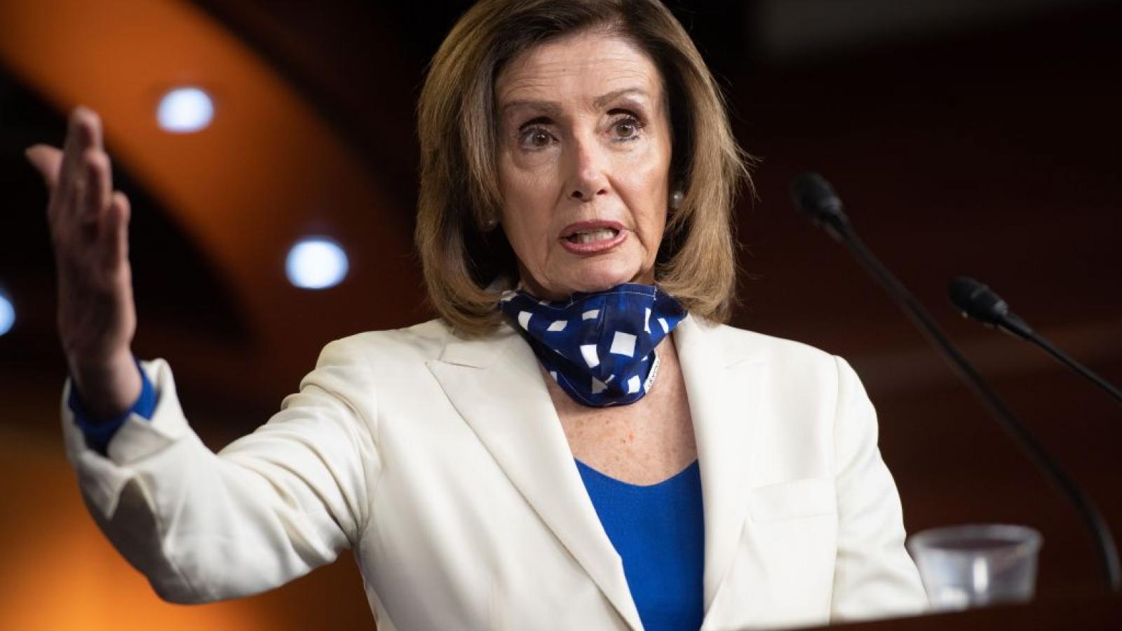 Pelosi continues push to get stimulus cash to illegal immigrants with