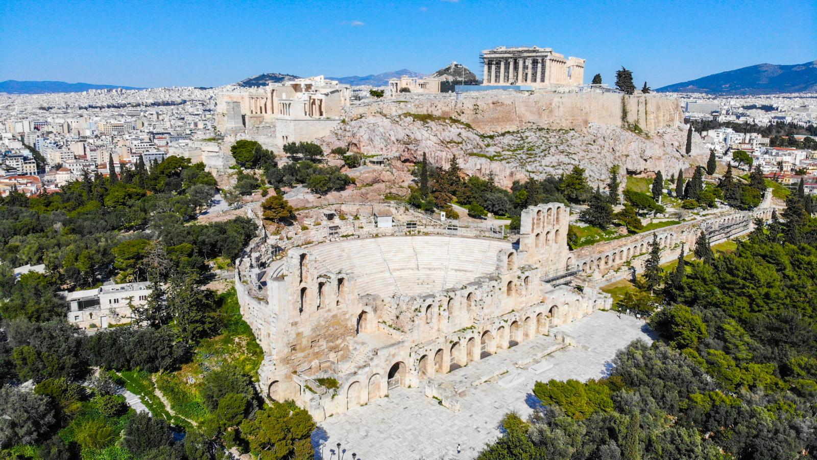 The Parthenon temple on Acropolis hill is seen deserted as deserted as concerns grow over the Coronavirus Outbreak in Athens , on 19 March 2020.