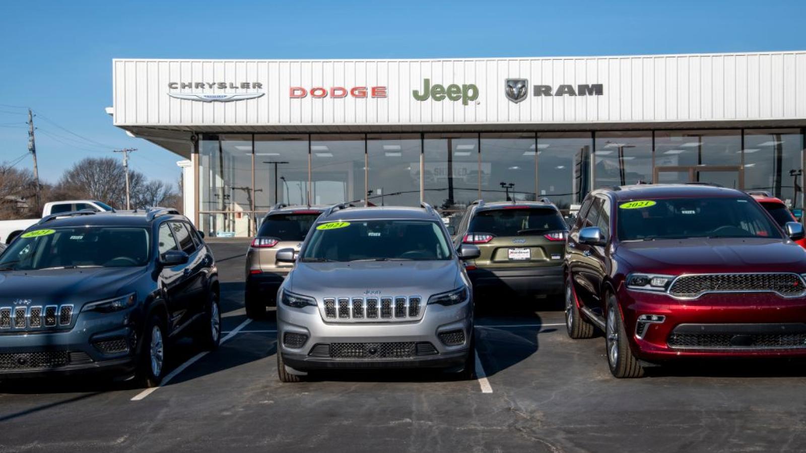 A car lot in Lansing, Kansas