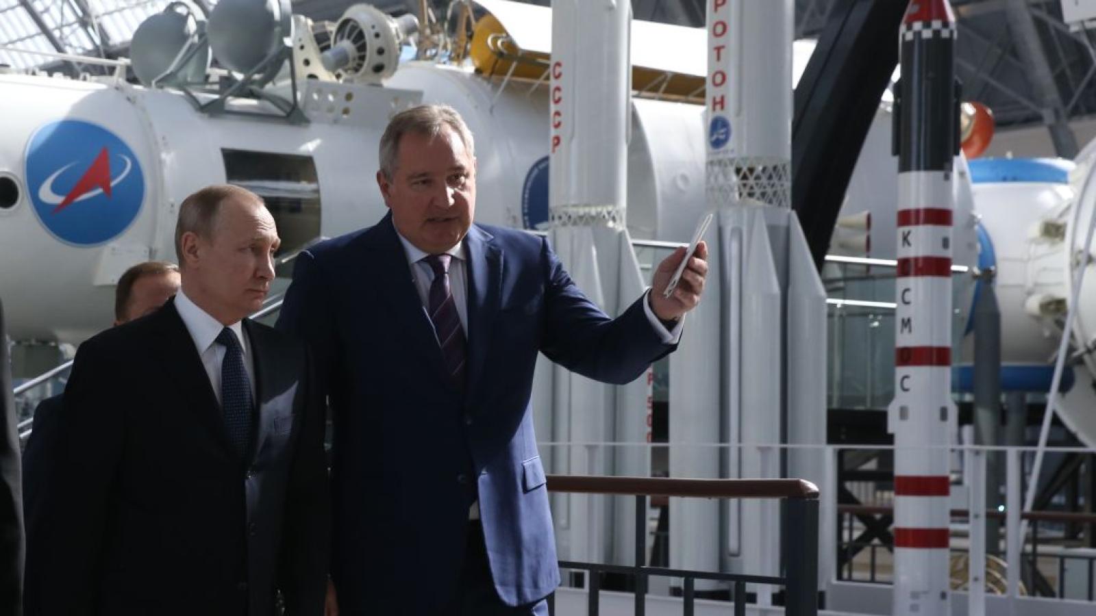 Putin and space