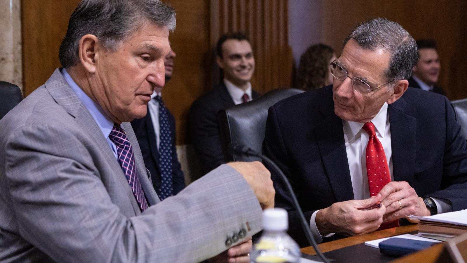 Manchin Barrasso 