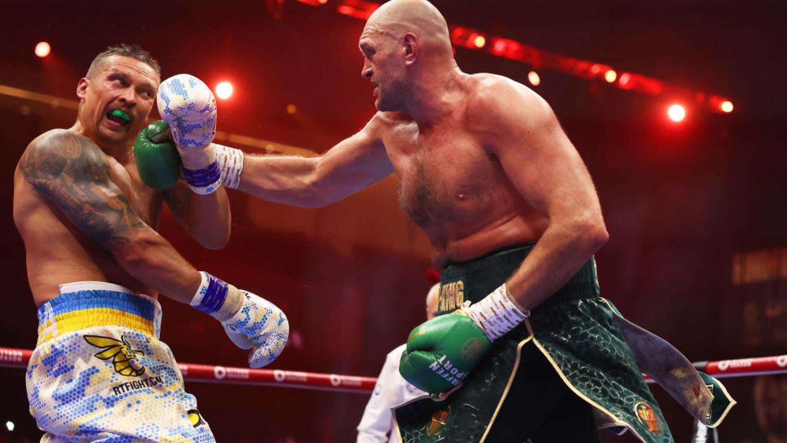 Heavyweight championship fight - Usky defeats Fury