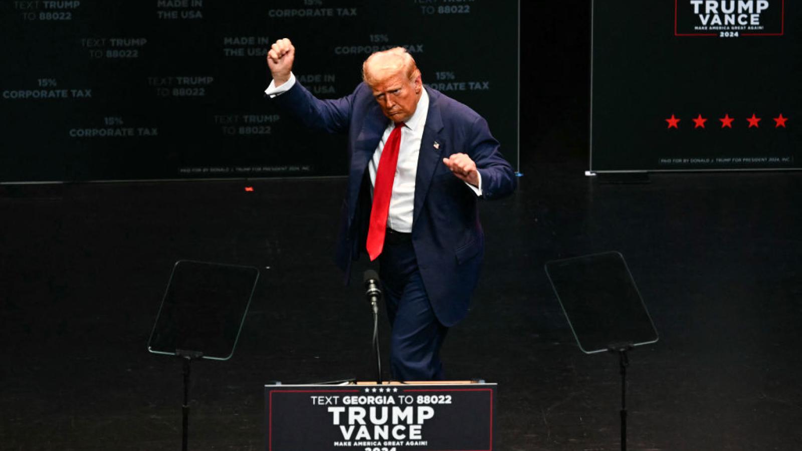 Trump dancing