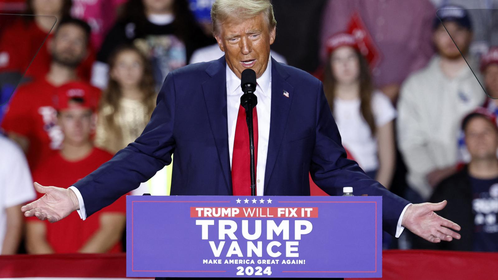 Trump rally in Michigan