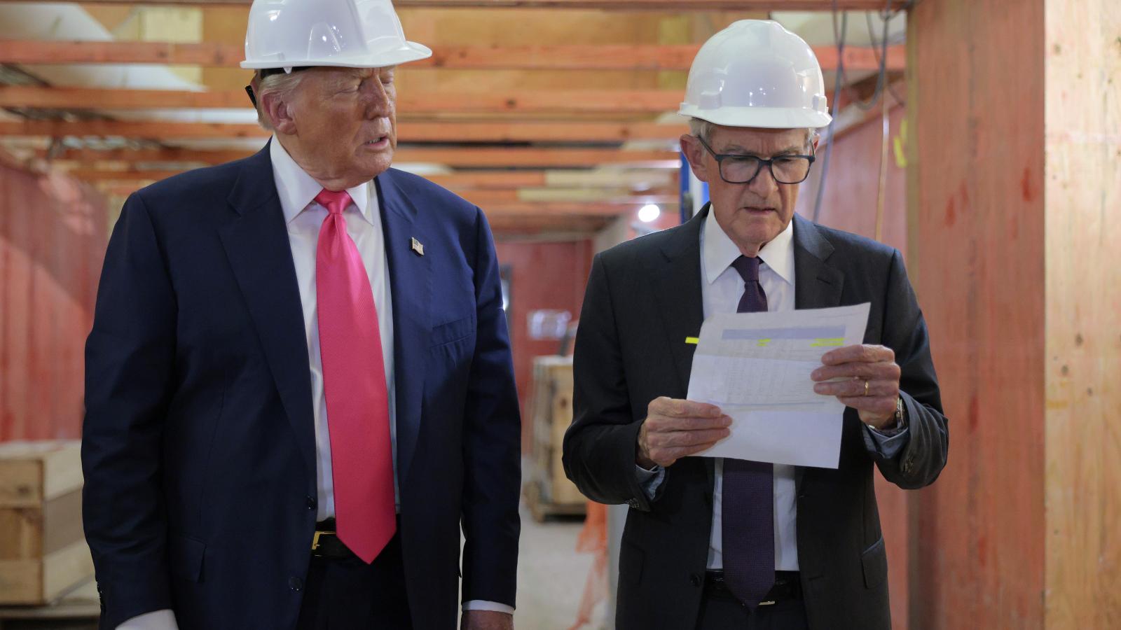 Donald Trump Jerome Powell