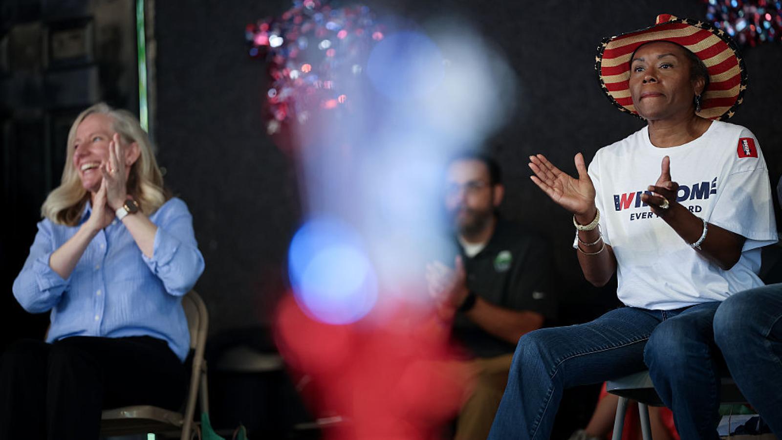 Virginia gubernatorial candidates Abigail Spanberger, Democrat, and Winsome Earle-Sears, Republican