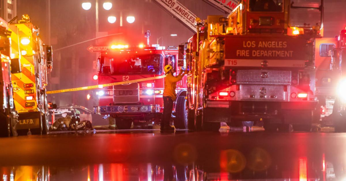 Eleven firefighters hurt in Los Angeles blaze that included an ...