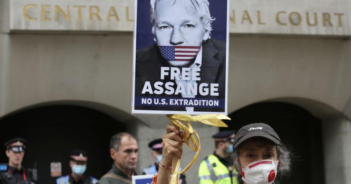 British High Court Rules To Extradite Julian Assange To The United ...