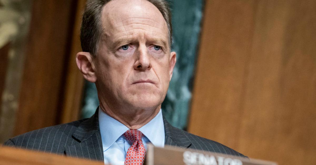 GOP Sen. Toomey warns banks against getting involved in social issues | Just The News