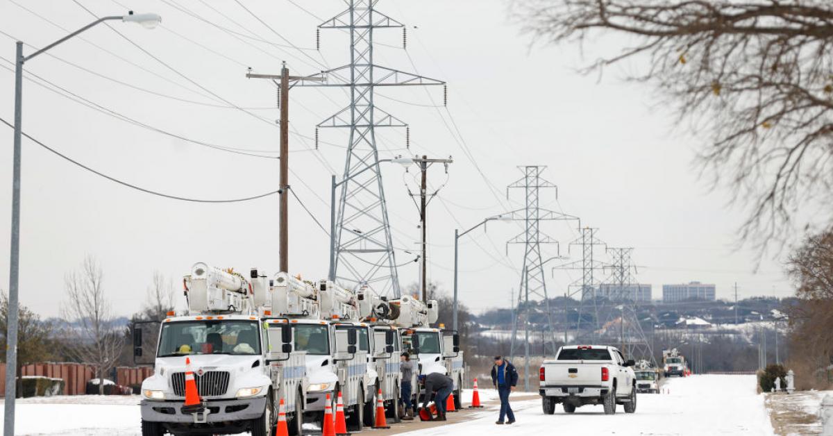Power restored to most Texas homes, but drinking water still a problem, as deadly storms track east