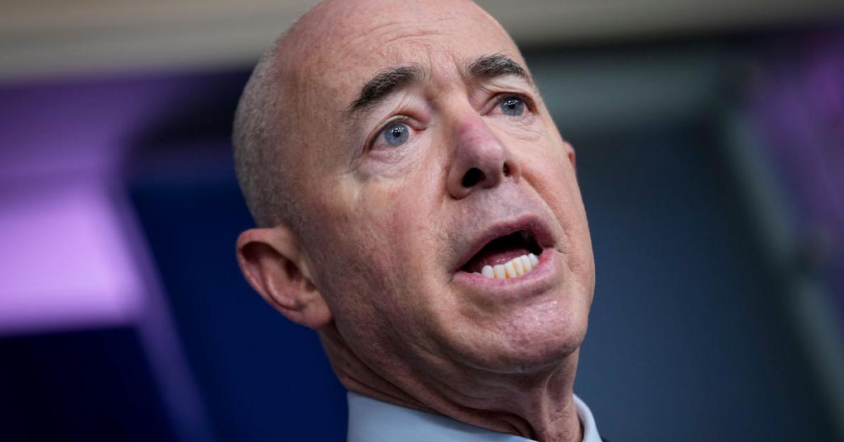 DHS Secretary says 'Do not come. The border is closed, the border is