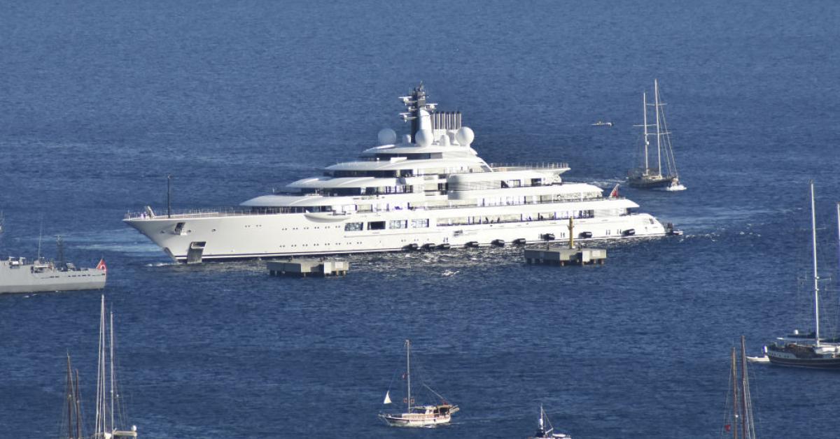 putin private yacht