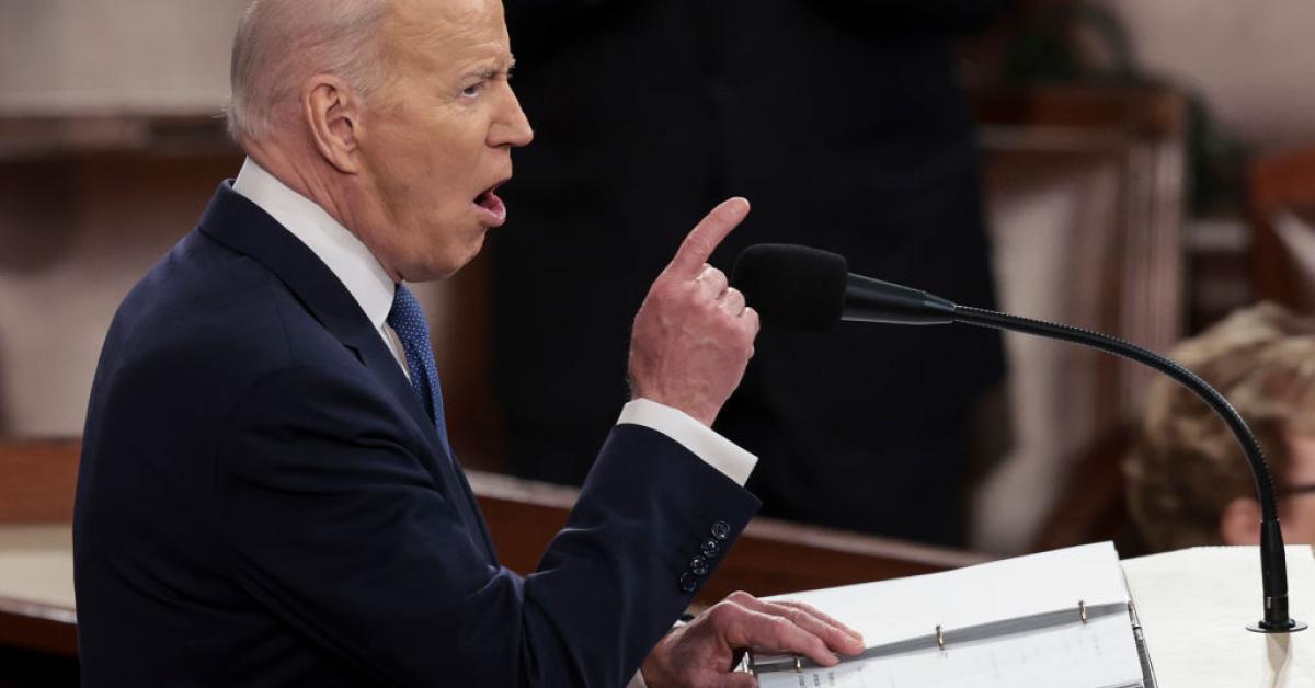 Appeals court revives Biden's federal employee vaccine mandate | Just ...