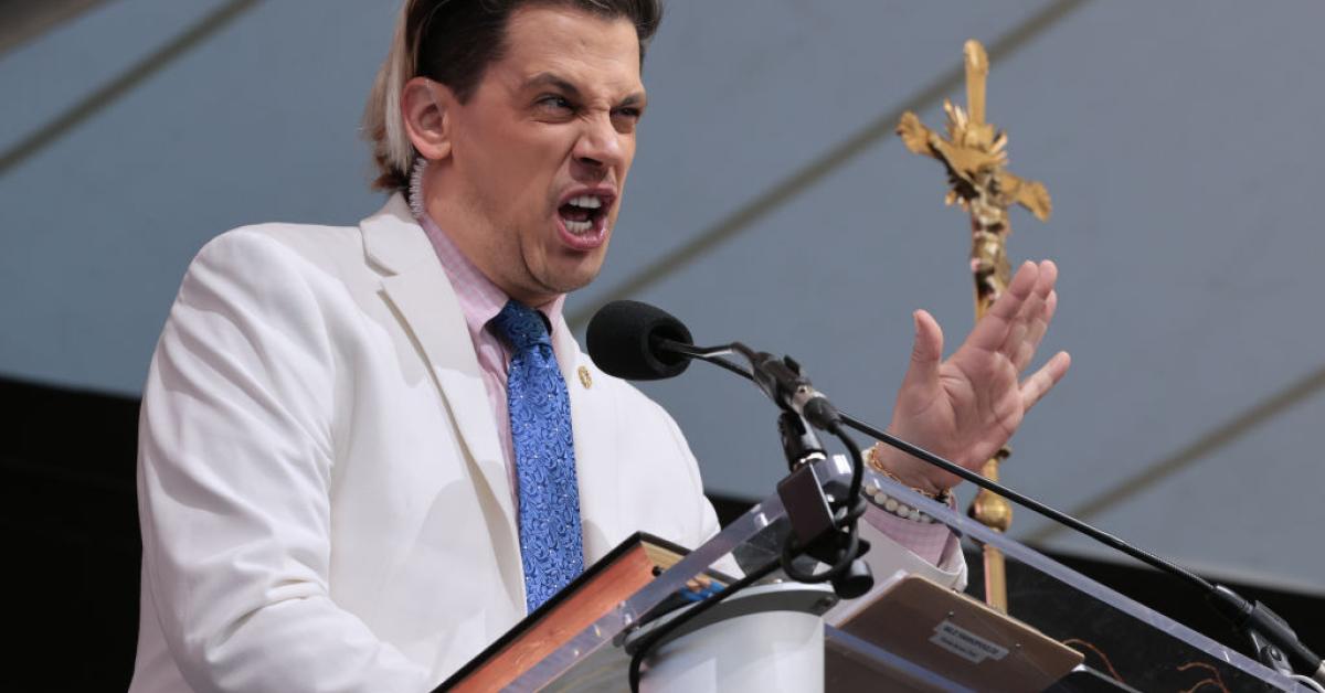 Milo Yiannopoulos departs nascent Kanye West campaign after issuing ...