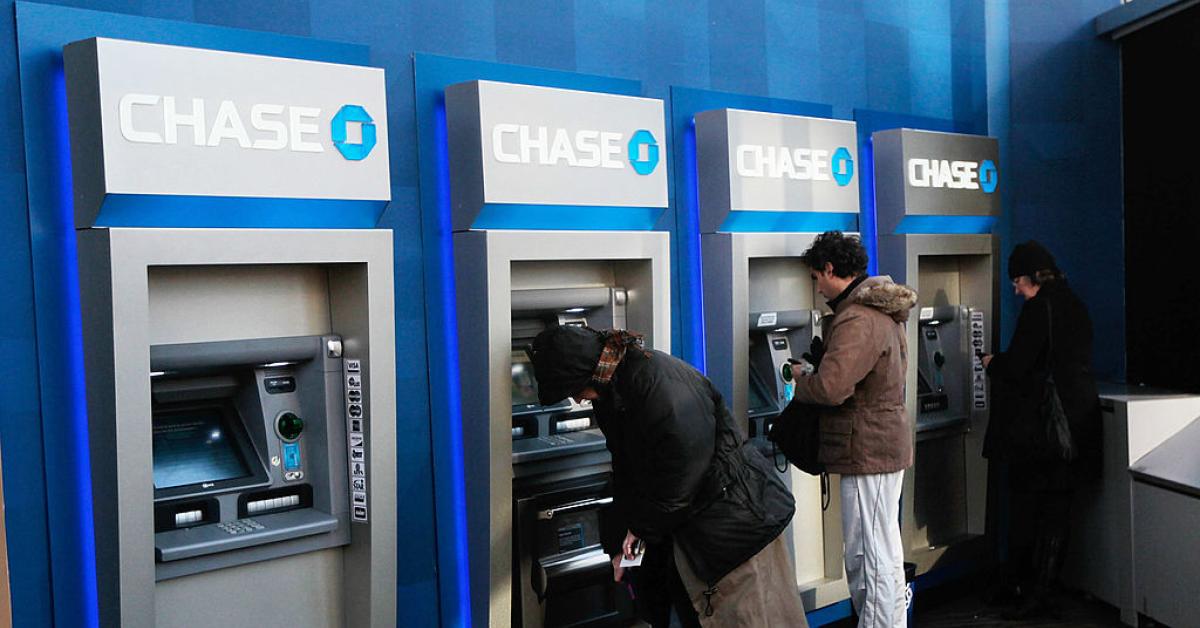 chase-bank-to-close-nyc-atms-early-due-to-rising-crime-just-the-news
