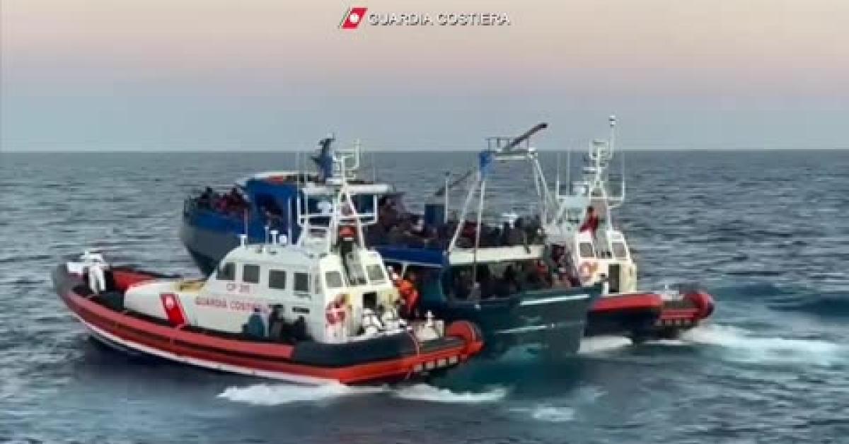Italian Coast Guard rescues migrants from crowded fishing vessels ...