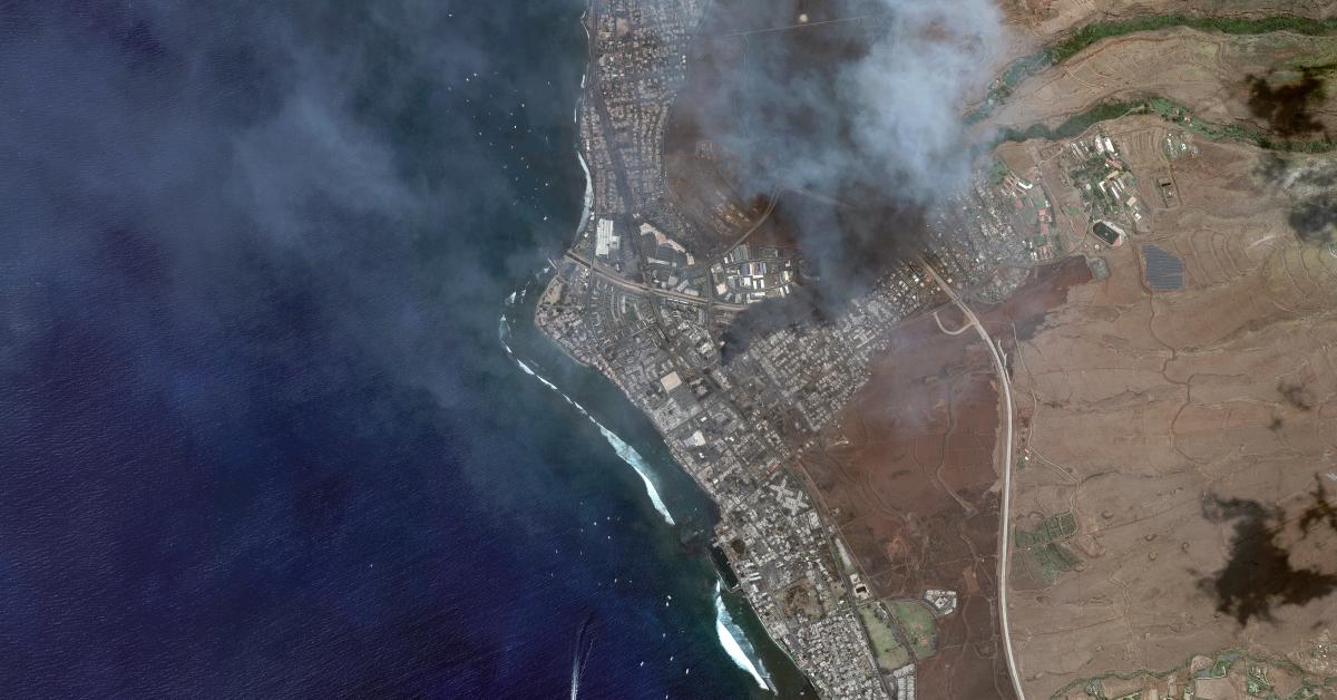 Hawaii attorney general will appoint investigator to review wildfire