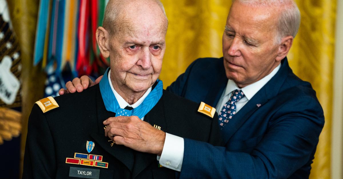 Biden blasted after leaving Medal of Honor ceremony before closing ...